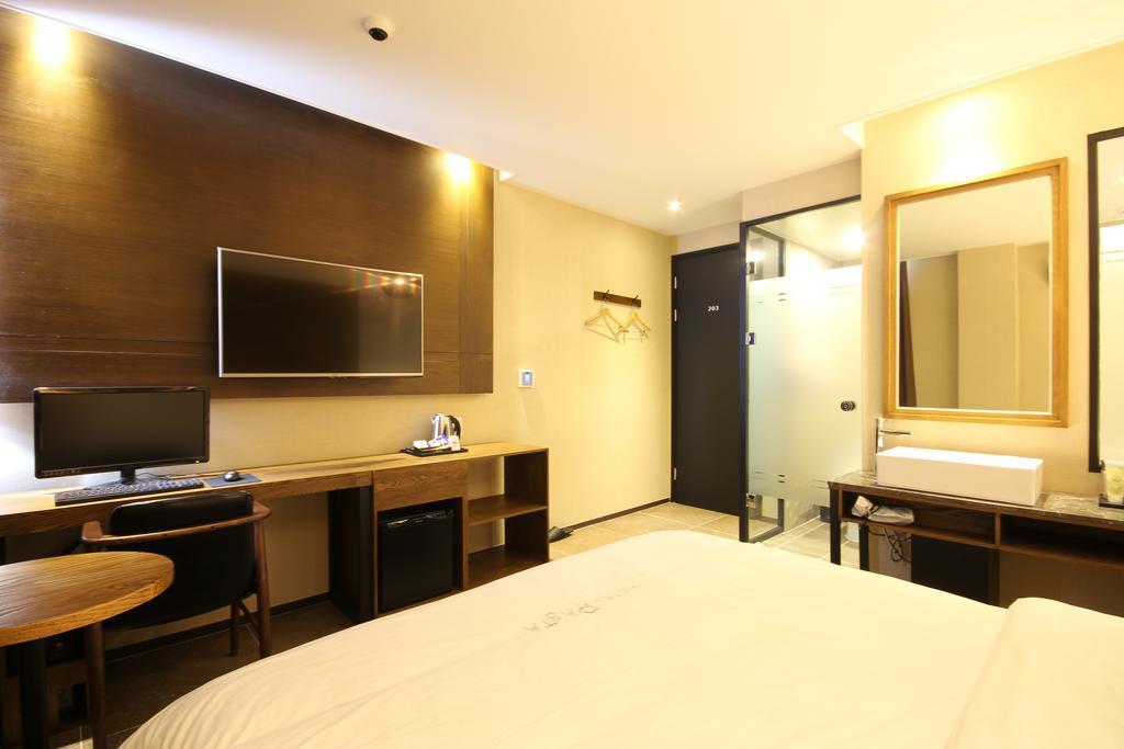 Hotel 38.5 Jinhae Changwon Eksteriør bilde