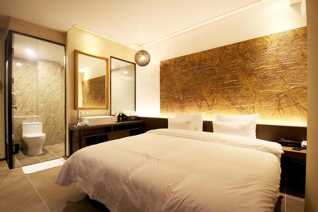 Hotel 38.5 Jinhae Changwon Eksteriør bilde