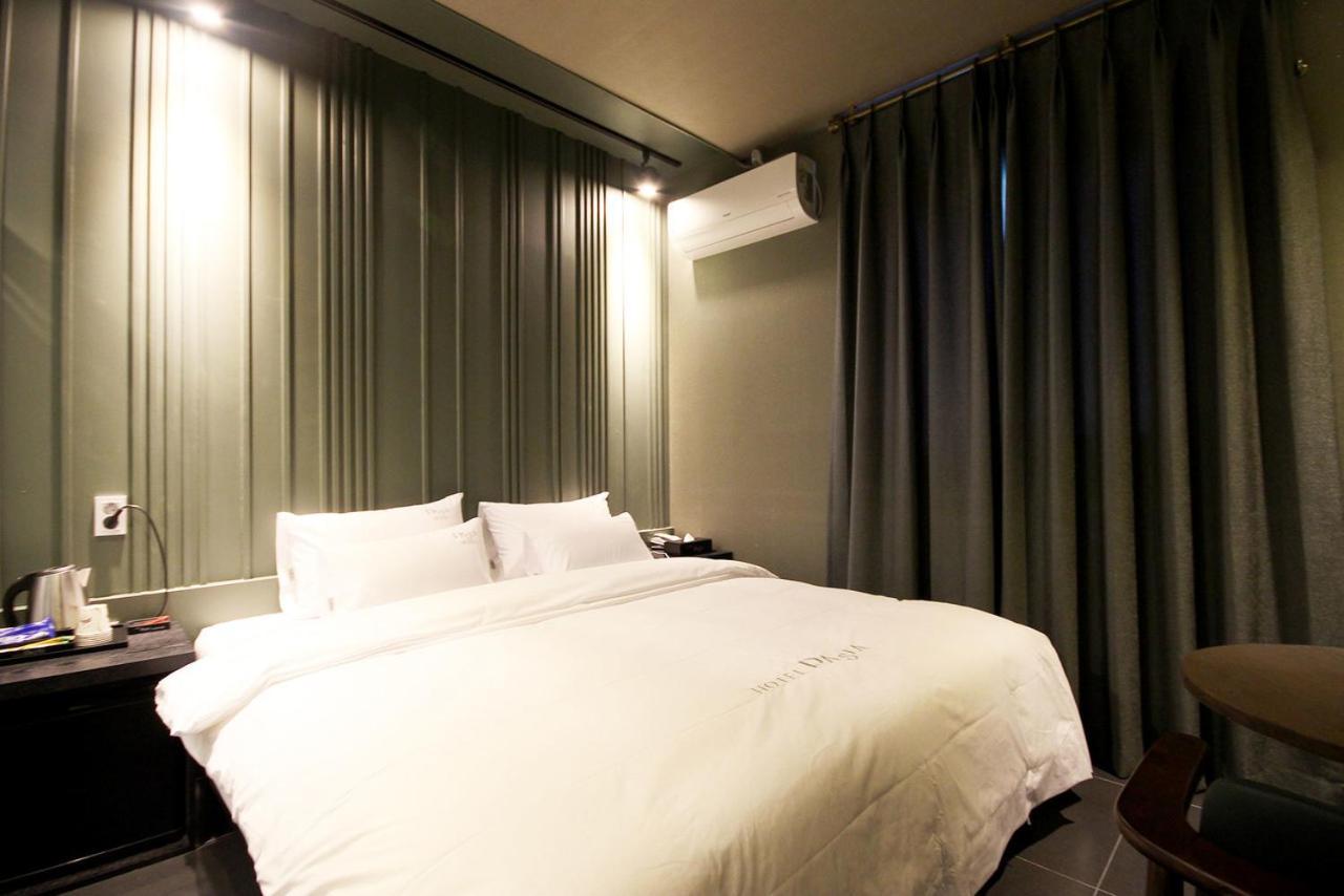 Hotel 38.5 Jinhae Changwon Eksteriør bilde