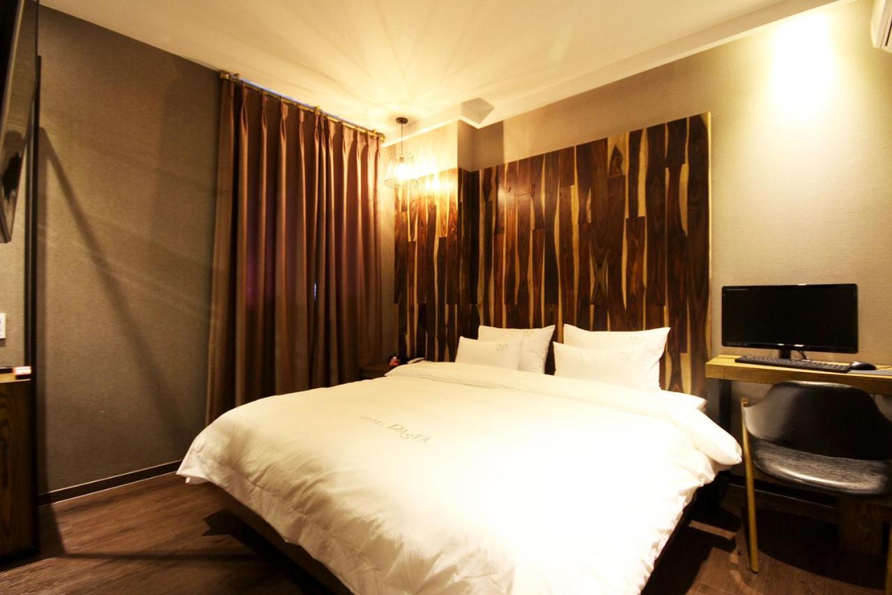 Hotel 38.5 Jinhae Changwon Eksteriør bilde